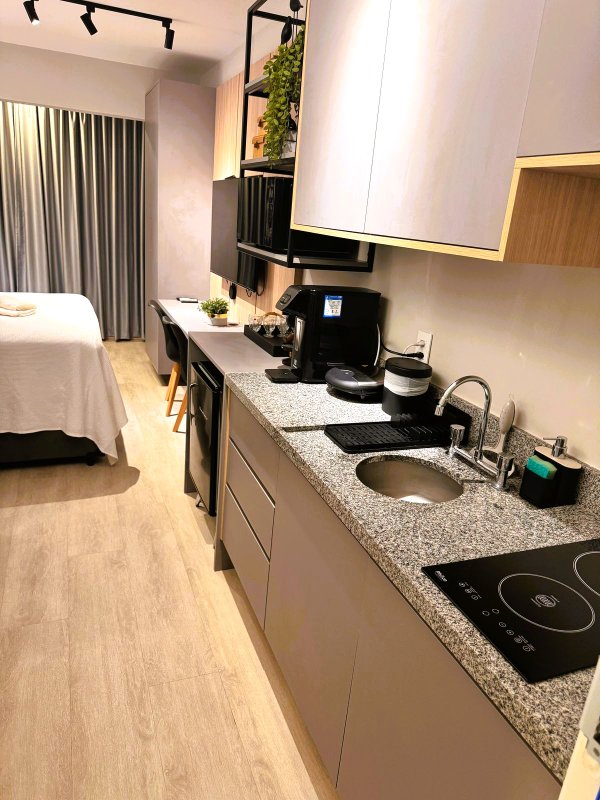 VENDE-SE STUDIO 23M2 PRONTO PARA MORAR Rua Melo Palheta São Paulo - 