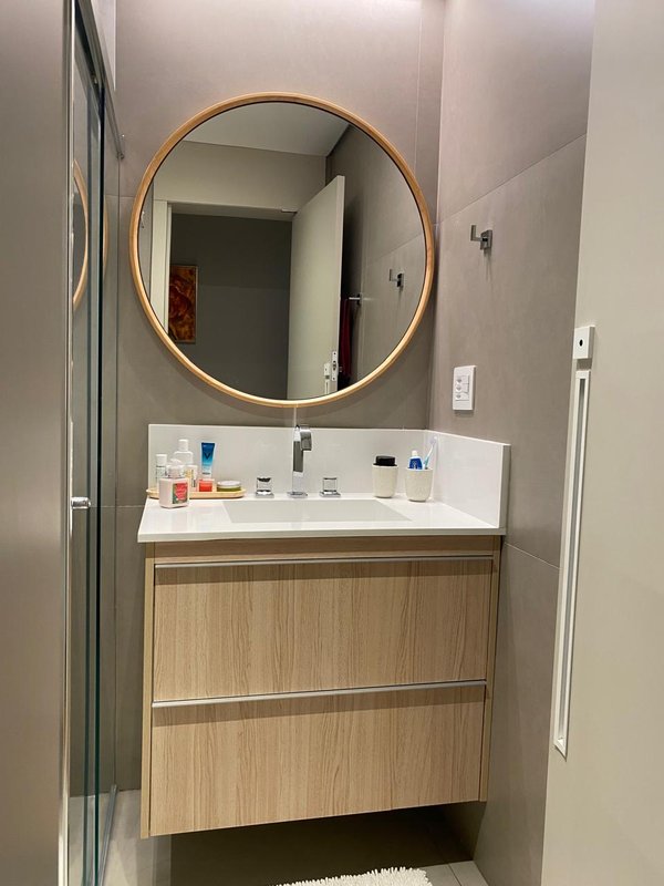 Apartamento Reformado a Venda de 220m² - 3 Dorms (2 Suítes) e 2 Vagas de Garagem Rua Sergipe São Paulo - 