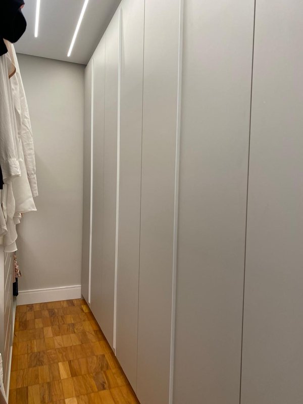 Apartamento Reformado a Venda de 220m² - 3 Dorms (2 Suítes) e 2 Vagas de Garagem Rua Sergipe São Paulo - 