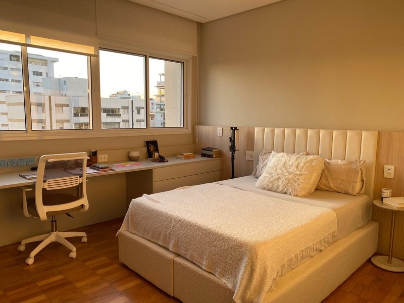 Apartamento Reformado a Venda de 220m² - 3 Dorms (2 Suítes) e 2 Vagas de Garagem Rua Sergipe São Paulo - 