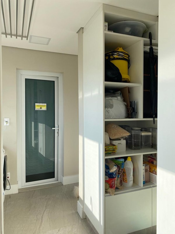 Apartamento Reformado a Venda de 220m² - 3 Dorms (2 Suítes) e 2 Vagas de Garagem Rua Sergipe São Paulo - 