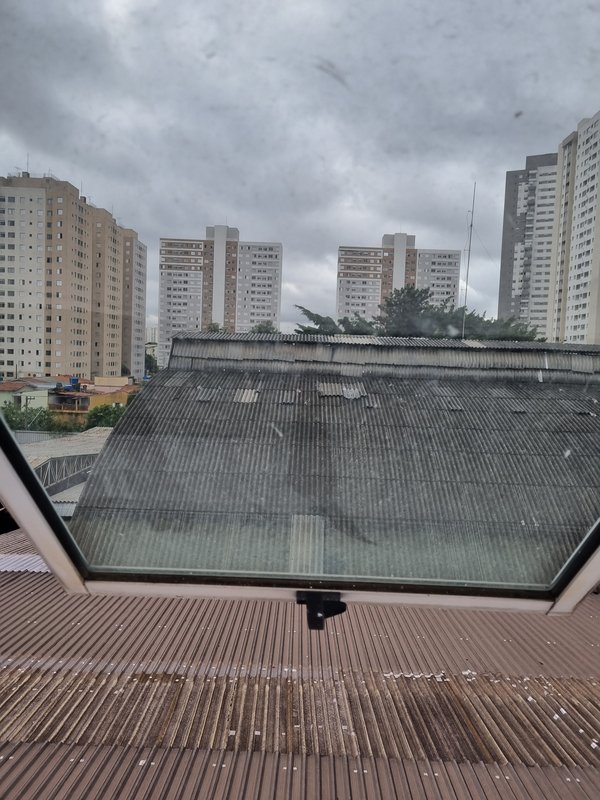 ALUGA-SE GALPÃO COMERCIAL AO LADO DO METRÔ – PRONTO PARA RECEBER SUA EMPRESA!! Avenida Marquês de São Vicente São Paulo - 