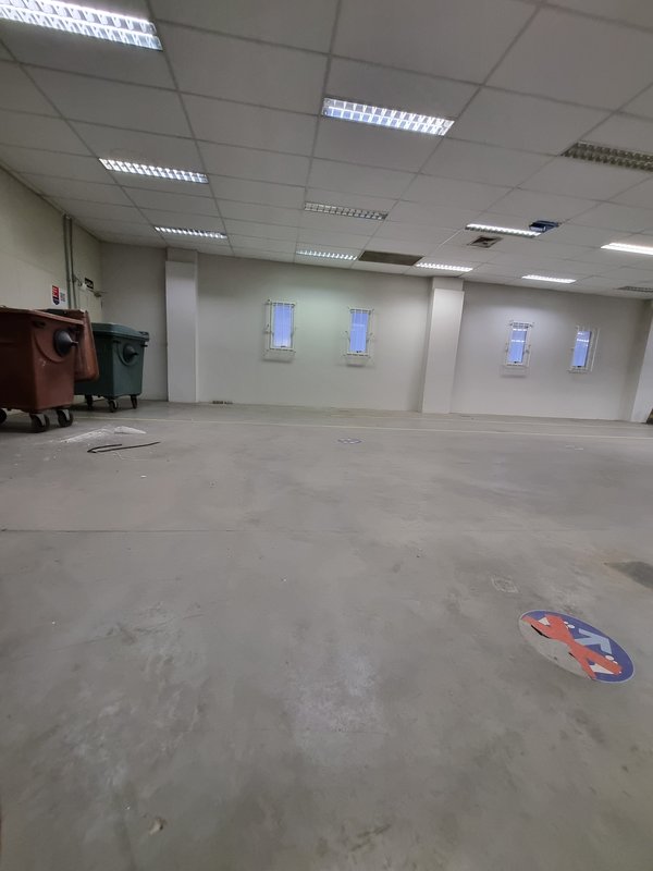 ALUGA-SE GALPÃO COMERCIAL AO LADO DO METRÔ – PRONTO PARA RECEBER SUA EMPRESA!! Avenida Marquês de São Vicente São Paulo - 
