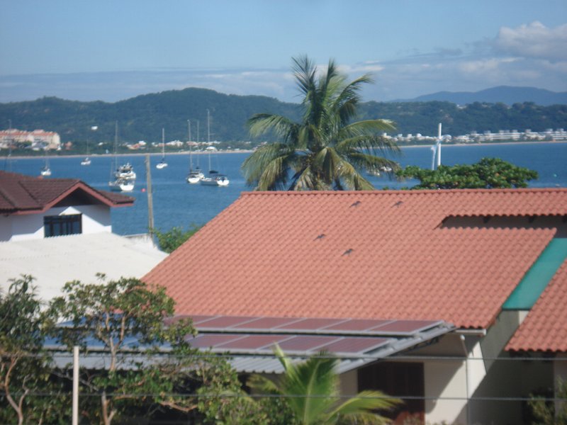 CONCOMÍNIO VILLA LORENZO - COM VISTA PARA O MAR DE JURERÊ - Florianópolis - 