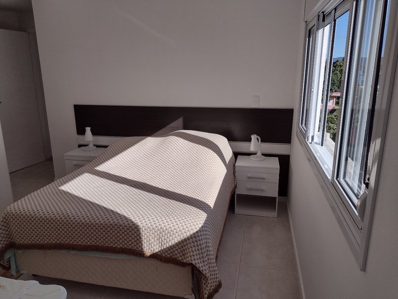 CONCOMÍNIO VILLA LORENZO - COM VISTA PARA O MAR DE JURERÊ - Florianópolis - 