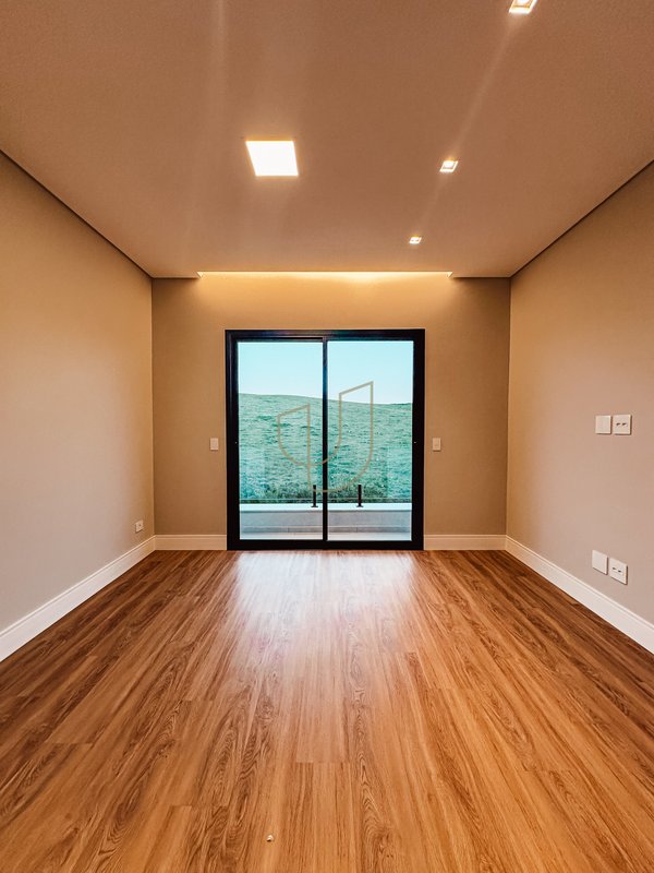 Casa com 4 Suítes no Alphaville II R. Cabriúva, 200 São José dos Campos - 