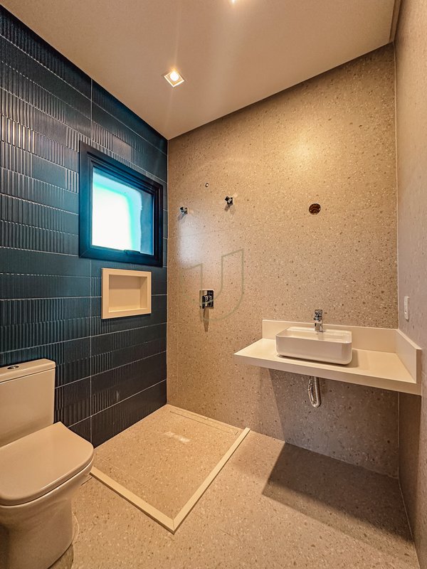 Casa com 4 Suítes no Alphaville II R. Cabriúva, 200 São José dos Campos - 