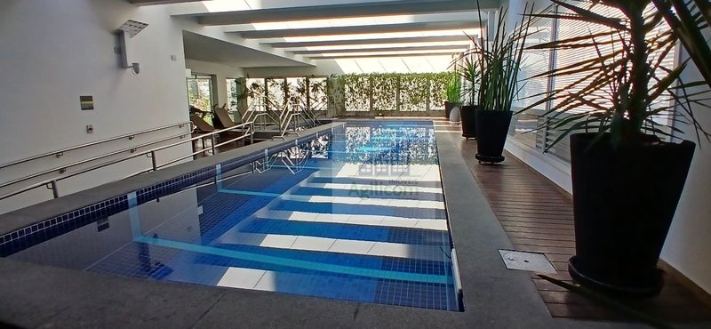 STUDIO MOBILIADO À VENDA EM MOEMA COM  37M² E 1 VAGA DE GARAGEM Avenida Aratãs São Paulo - 