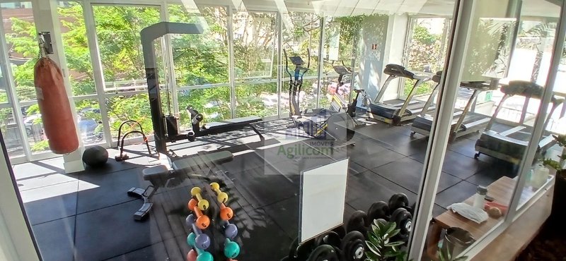 STUDIO MOBILIADO À VENDA EM MOEMA COM  37M² E 1 VAGA DE GARAGEM Avenida Aratãs São Paulo - 