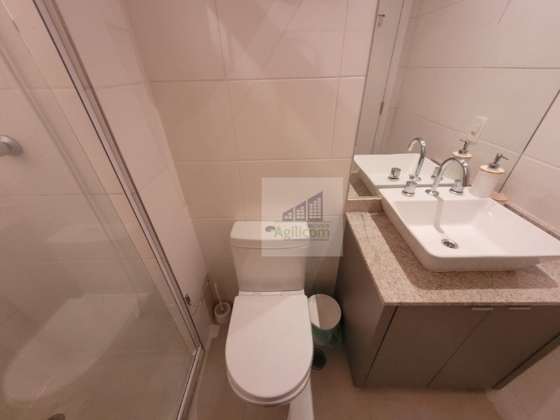 STUDIO MOBILIADO À VENDA EM MOEMA COM  37M² E 1 VAGA DE GARAGEM Avenida Aratãs São Paulo - 