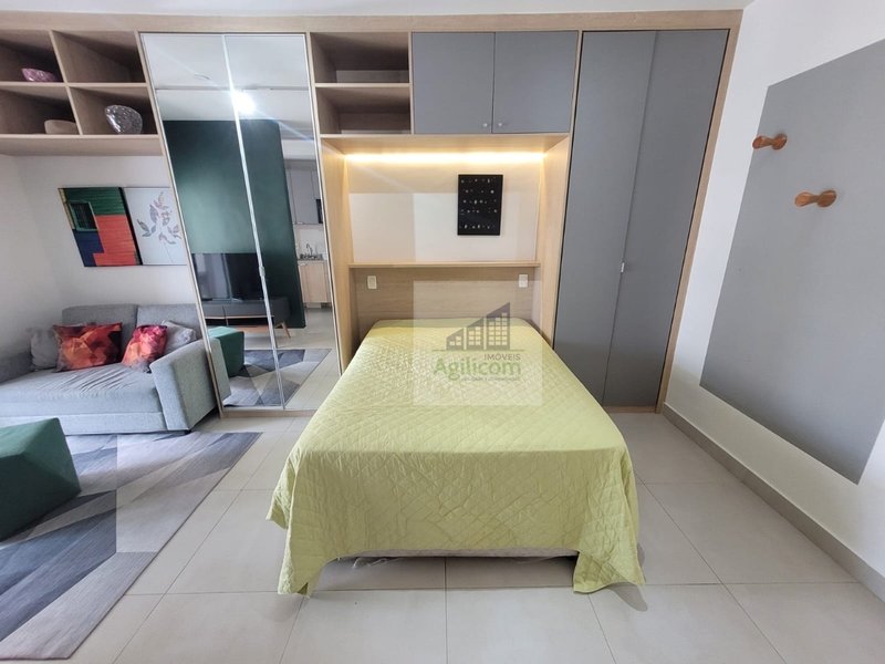 STUDIO MOBILIADO À VENDA EM MOEMA COM  37M² E 1 VAGA DE GARAGEM Avenida Aratãs São Paulo - 