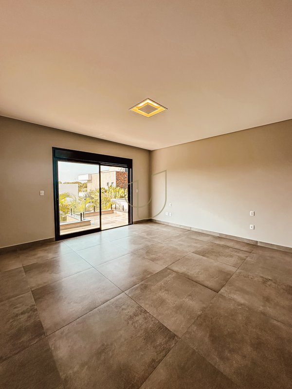 Casa com 4 Suítes no Condomínio Residencial Monte Carlo Av. José Pinto Ferreira São José dos Campos - 