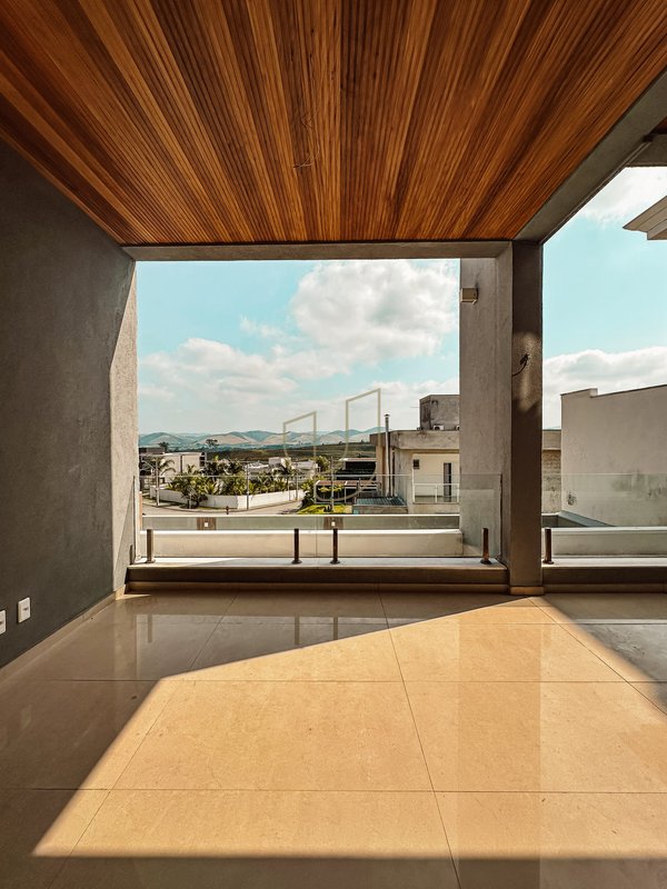 Casa com 4 Suítes no Residencial Jaguary - São José dos Campos - 