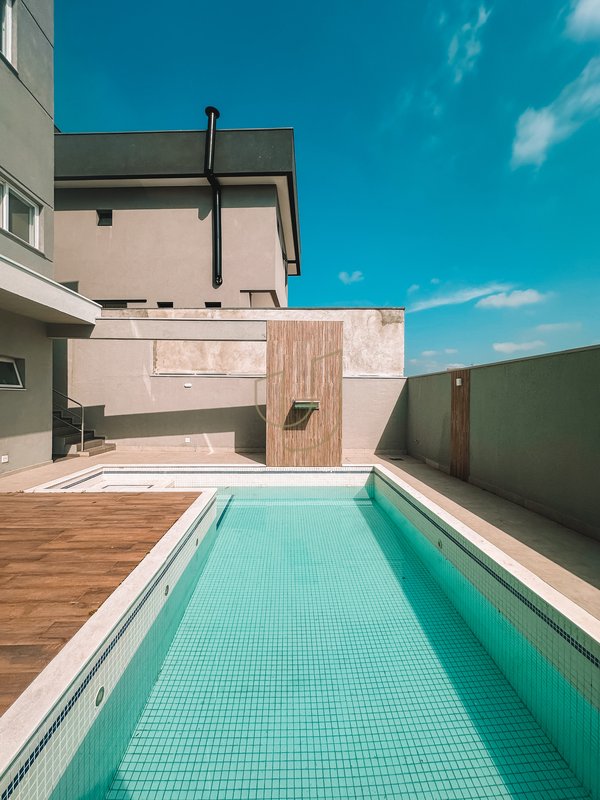 Casa com 4 Suítes no Residencial Jaguary - São José dos Campos - 