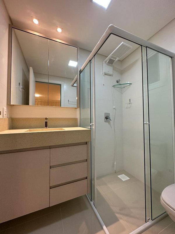 Apartamento mobiliado no Residencial Sunset Boulevard Rua 406A Itapema - 