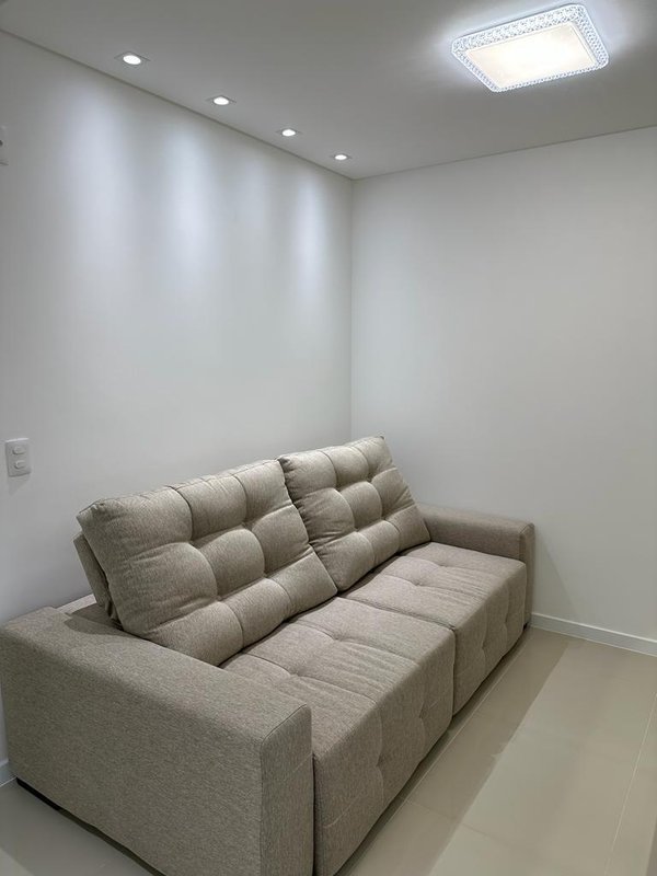 Apartamento mobiliado no Residencial Sunset Boulevard Rua 406A Itapema - 