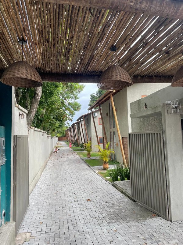 Casa de 2 dormitórios / mobiliado e decorado / 50 metros do mar Rua estrada da balsa  Porto Seguro - 