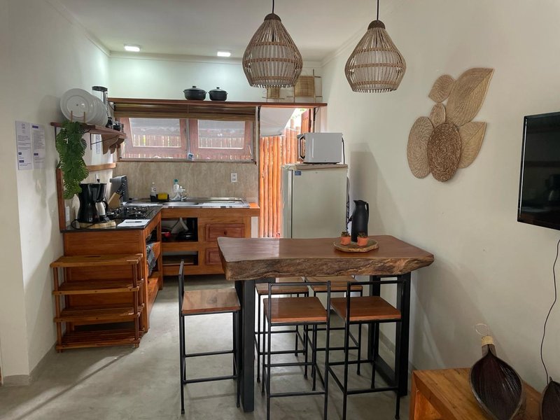 Casa de 2 dormitórios / mobiliado e decorado / 50 metros do mar Rua estrada da balsa  Porto Seguro - 
