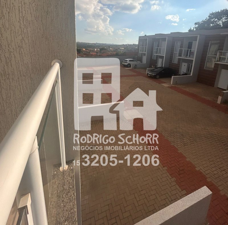 Sobrado à Venda –  R$ 200.000 Condomínio Jaqueline Bairro San Raphael  - Tatuí - 