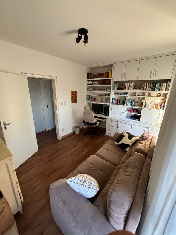 APARTAMENTO 4 QUARTOS 2 SUÍTES ANDAR ALTO NASCENTE VARANDA 2 GARAGENS À VENDA NA BARRA! Rua Fernão de Magalhães Salvador - 