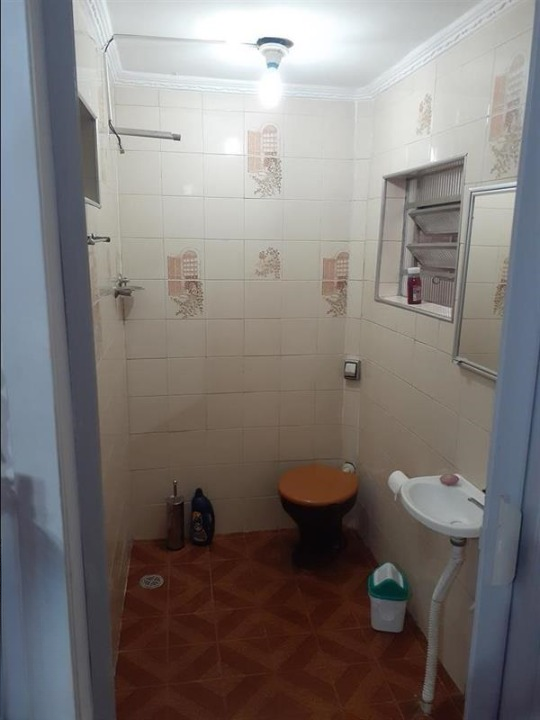 Casa com 3  dormitórios e 2 vagas Rua Benedito Otoni São Paulo - 