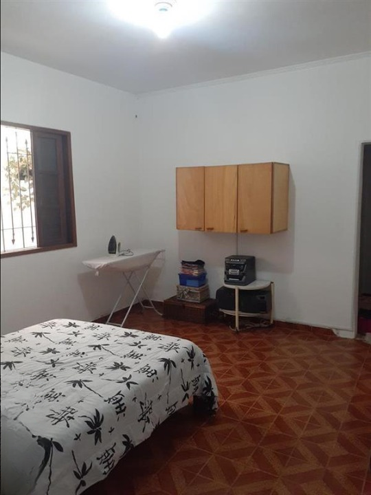 Casa com 3  dormitórios e 2 vagas Rua Benedito Otoni São Paulo - 