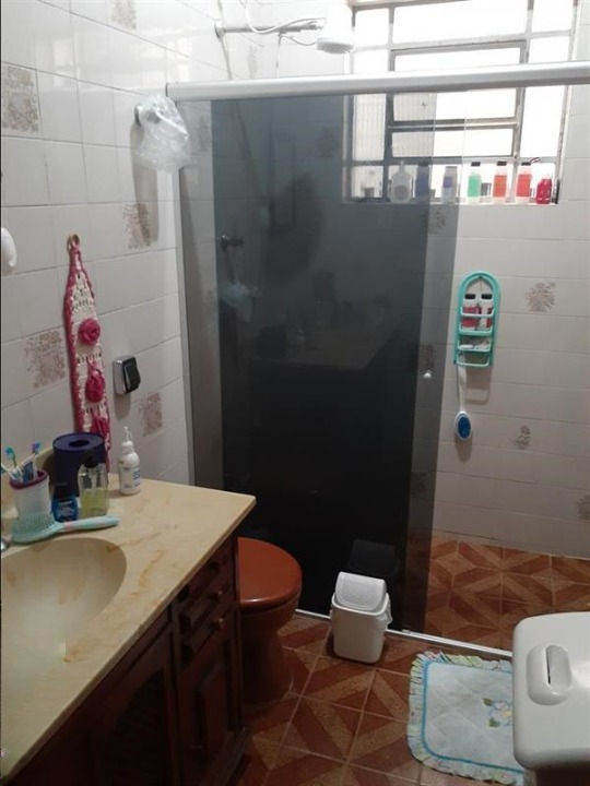 Casa com 3  dormitórios e 2 vagas Rua Benedito Otoni São Paulo - 