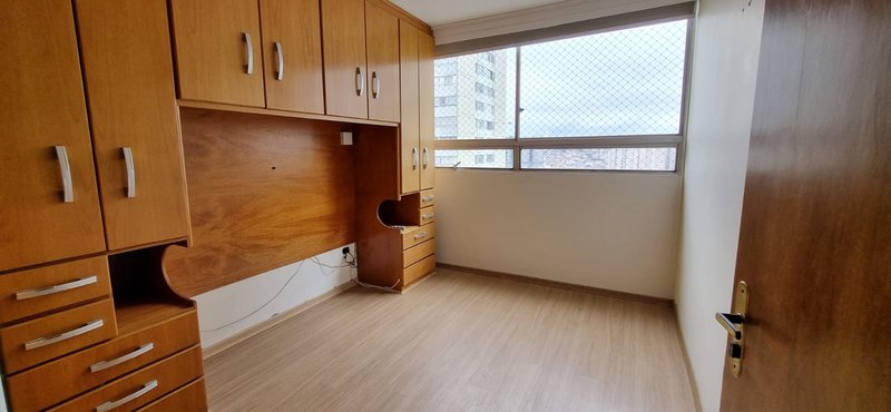 More no aconchegante condomínio Dom Pedro Rua Manuel Sequeira e Sá São Paulo - 