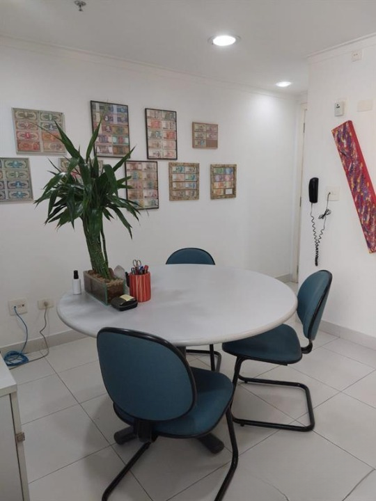 Sala comercial para seu negócio Rua Saguairu São Paulo - 
