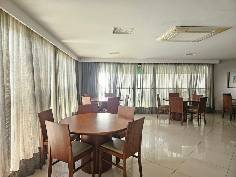 APARTAMENTO 3 SUÍTES VARANDA LAVABO PISCINA ACADEMIA 2 GARAGENS À VENDA NA GRAÇA!! Rua Manoel Barreto Salvador - 