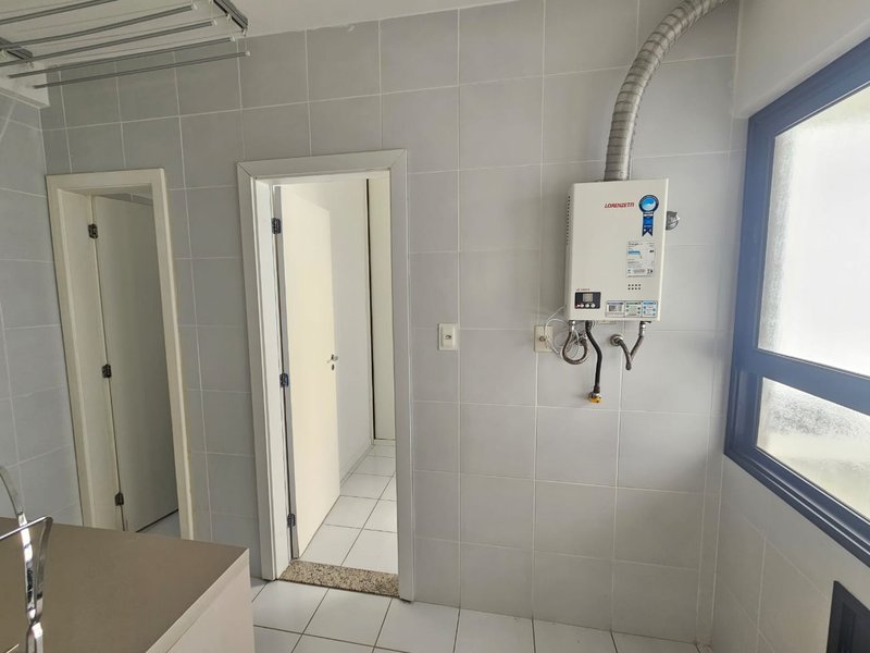 APARTAMENTO 3 SUÍTES VARANDA LAVABO PISCINA ACADEMIA 2 GARAGENS À VENDA NA GRAÇA!! Rua Manoel Barreto Salvador - 