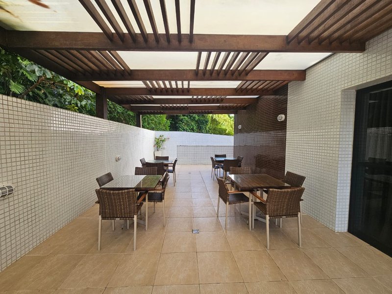 APARTAMENTO 3 SUÍTES VARANDA LAVABO PISCINA ACADEMIA 2 GARAGENS À VENDA NA GRAÇA!! Rua Manoel Barreto Salvador - 