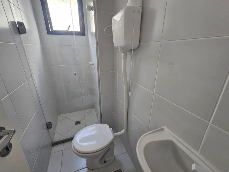 APARTAMENTO 3 SUÍTES VARANDA LAVABO PISCINA ACADEMIA 2 GARAGENS À VENDA NA GRAÇA!! Rua Manoel Barreto Salvador - 