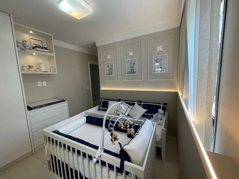 APARTAMENTO MOBILIADO 3 SUÍTES  CLOSET 2 VARANDAS 2 GARAGENS À VENDA NA GRAÇA! Rua da Graça Salvador - 