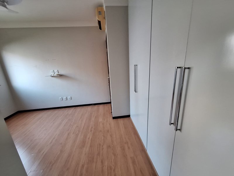 APARTAMENTO 3 QUARTOS SUÍTE VARANDA PISCINA ACADEMIA ELEVADOR 2 GARAGENS À VENDA NA GRAÇA! Rua Santa Rita de Cássia Salvador - 