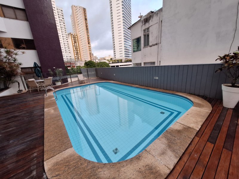 APARTAMENTO 3 QUARTOS SUÍTE VARANDA PISCINA ACADEMIA ELEVADOR 2 GARAGENS À VENDA NA GRAÇA! Rua Santa Rita de Cássia Salvador - 