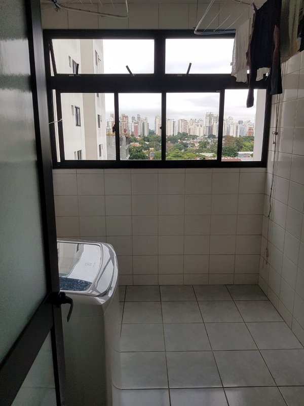 Apartamento 3 dormitórios sendo 1 suíte, 3 banheiros, 2 vagas Alameda dos Nhambiquaras, 1755 São Paulo - 