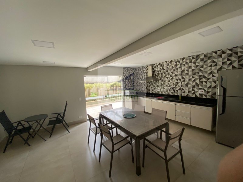 APARTAMENTO À VENDA E PARA LOCAÇÃO NO BROOKLIN COM 2 DORMITÓRIOS E 1 VAGA Rua Guararapes São Paulo - 