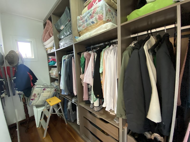 CASA MOBILIADA NO CONDOMÍNIO ARUJAZINHO 5 DISPONÍVEL PARA LOCAÇÃO!!! - Arujá - 