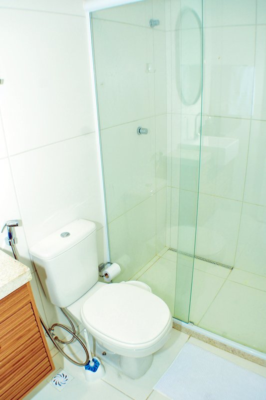 APARTAMENTO QUARTO E SALA VARANDA ELEVADOR PISCINA ACADEMIA GARAGEM LOCAÇÃO NA BARRA!!! Rua Alfredo Magalhães Salvador - 