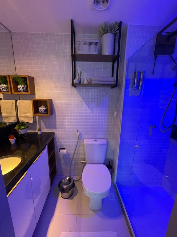 APARTAMENTO 1/4 SALA VARANDA ELEVADOR PISCINA ACADEMIA GARAGEM VENDA E LOCAÇÃO NA BARRA!!! Avenida Almirante Marques de Leão Salvador - 