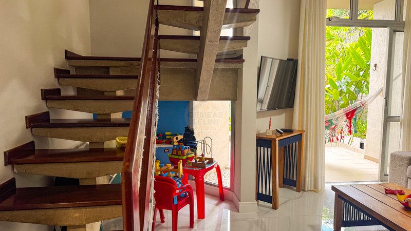 Casa em condomínio na Praia de Juquehy Rua Pedro Esboriol São Sebastião - 