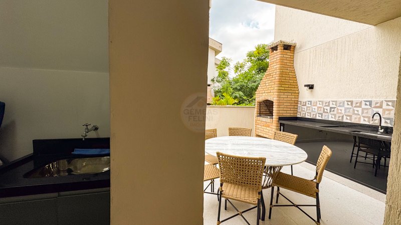 Casa em condomínio na Praia de Juquehy Rua Pedro Esboriol São Sebastião - 