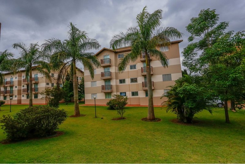 Apartamento À Venda, 59m - 2 Dorm. 2 Suítes - R$ 250.000 -Pró-Vida- Araçoiaba da Serra SP Estr. Dr. Celso Charuri Araçoiaba da Serra - 