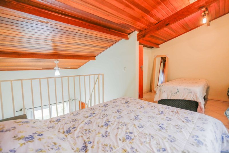 Apartamento À Venda, 59m - 2 Dorm. 2 Suítes - R$ 250.000 -Pró-Vida- Araçoiaba da Serra SP Estr. Dr. Celso Charuri Araçoiaba da Serra - 
