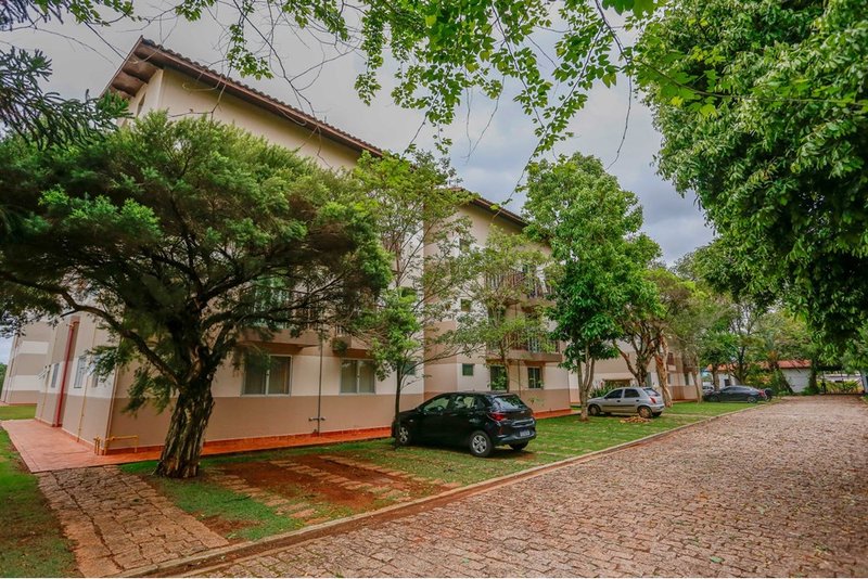 Apartamento À Venda, 59m - 2 Dorm. 2 Suítes - R$ 250.000 -Pró-Vida- Araçoiaba da Serra SP Estr. Dr. Celso Charuri Araçoiaba da Serra - 