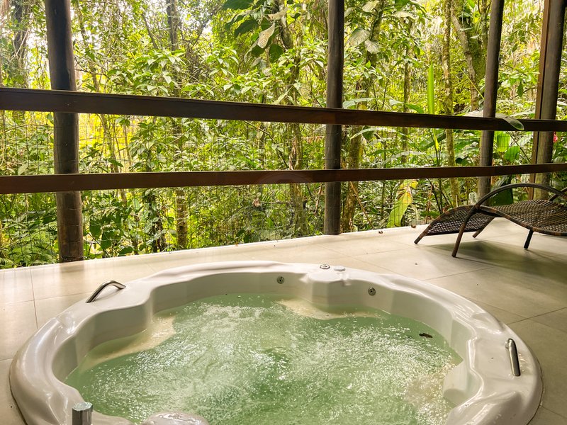 Refúgio em meio a natureza, Casa em condomínio na Praia de Juquehy - LOCAÇÃO ANUAL - São Sebastião - 