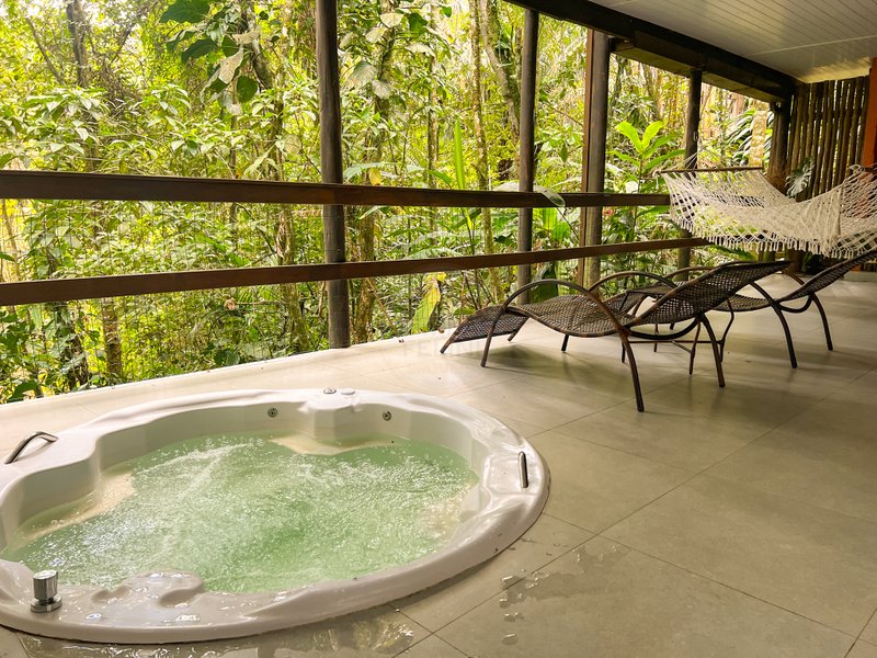 Refúgio em meio a natureza, Casa em condomínio na Praia de Juquehy - LOCAÇÃO ANUAL - São Sebastião - 