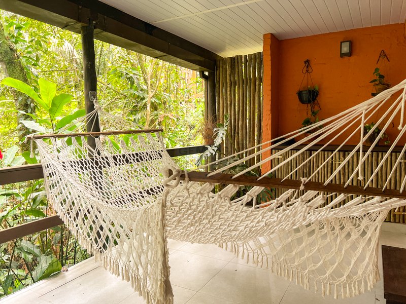 Refúgio em meio a natureza, Casa em condomínio na Praia de Juquehy - LOCAÇÃO ANUAL - São Sebastião - 