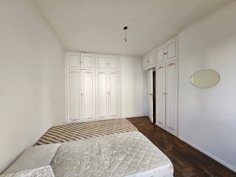 APARTAMENTO 4 QUARTOS SUÍTE VARANDA DEPENDÊNCIA ELEVADOR 2 GARAGENS À VENDA NA GRAÇA Rua Humberto de Campos Salvador - 